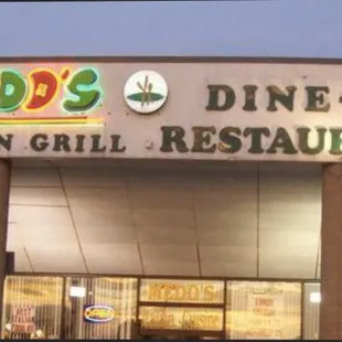 Pizza, pasta, Stromboli's!