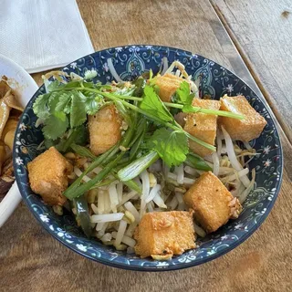 Bean Sprout w/ Fried Garlic