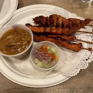 A6. Chicken Satay