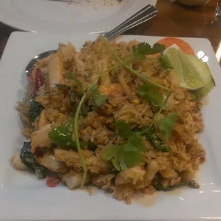 R3. Hot Basil Fried Rice