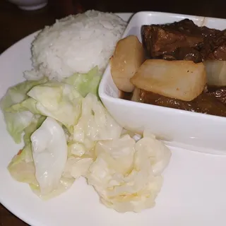 Braised Beef Brisket with Daikon Meal