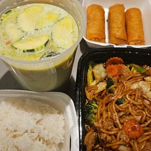 Panang curry, green curry, lo mein, spring rolls