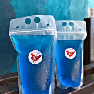 MIXED BERRY KOOL AID POUCH