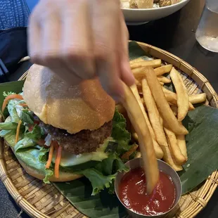 Meekong Burger