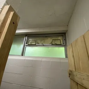 Bathrooms need to be deep cleaned the screens were all broken so they keep the windows shut.