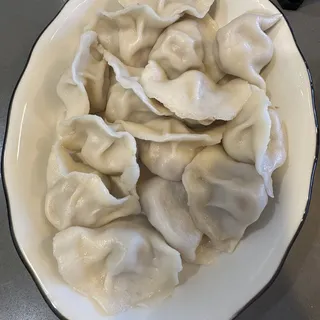 Napa Cabbage with Pork Dumplings