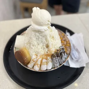 Pudding &amp; Q Mochi Milk Shaved Ice