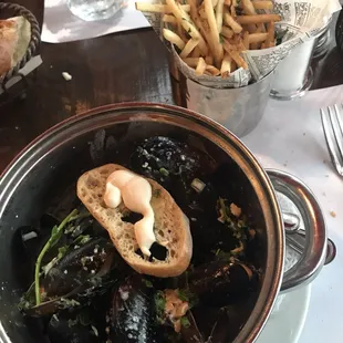 Famous Ayce Mussels