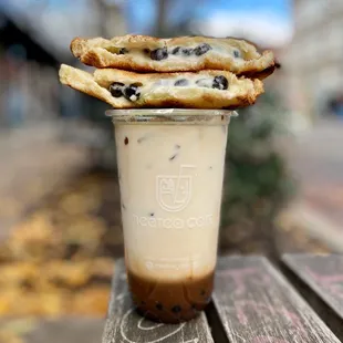 Coffee boba latte &amp; boba cheese toast (IG:hangryforwhat)