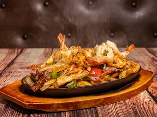 Del Mar Grill & Cantina