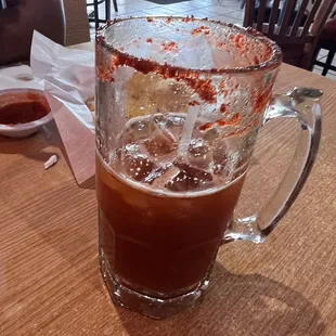 Haha pedi  una michelda  y me La entregaron así  que es  eso casi y no le echan nada