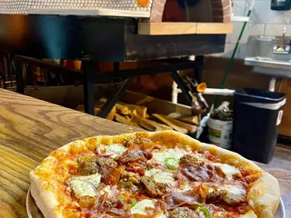Bello Wood Fired Pizza Studio