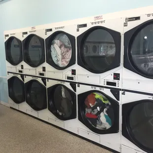 10 dryers that can fit 4.5 laundry baskets for only $2.75