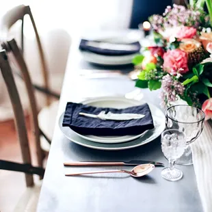 Design by destination wedding planner Meggie Francisco, photo by Callie Manion, Flowers by Moss Floral.