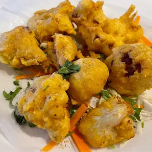 Cauliflower Pakora @ColumbusFoodDude