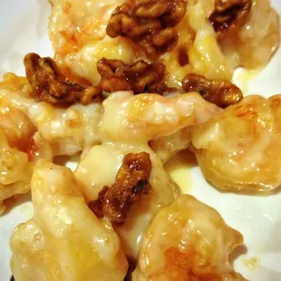 Honey Walnut Prawns