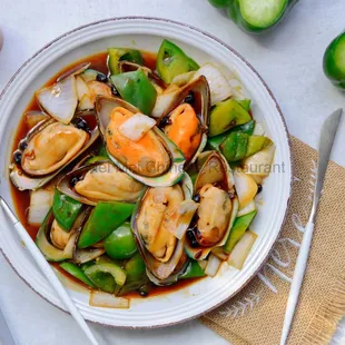 Ginger Onion Mussels