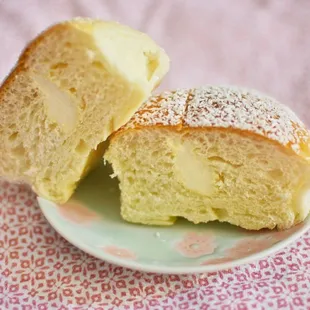 Soft bread with cream inside... I think it could use a bit more