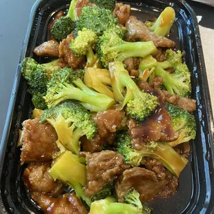 Beef with broccoli