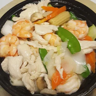 Shrimp, Chicken &amp; Vegetables = AMAZING!