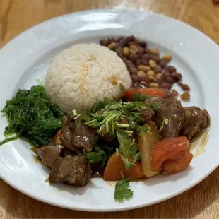 A11 - Braised beef brisket (with rice)