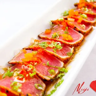  long rectangular platter of seared tuna