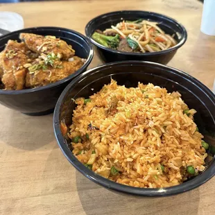 We ordered: salt pepper chicken  Kimchi Fried Rice Chow Mein