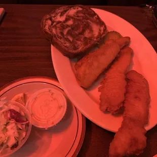 Fish with toast and cole slaw
