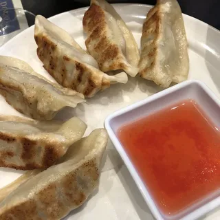 Chicken Pot Sticker (6pc)
