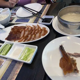 Meizhou Signature Roast Duck (Half)