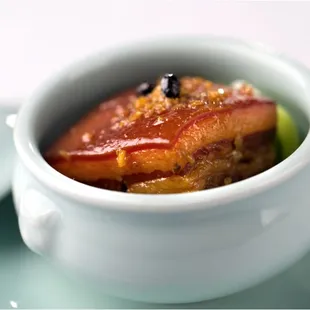 Dongpo Pork 一品东坡肉