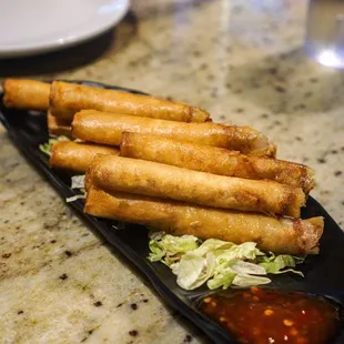 Lumpia - IG: @nelson_eats