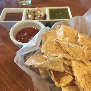 Cantina Salsa Trio