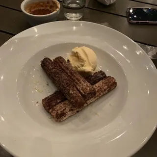 Cinnamon Dusted Churro
