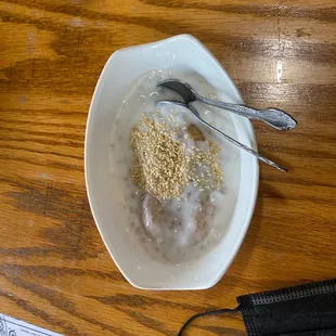 Coconut sticky rice