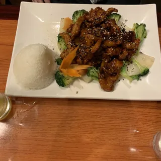 Mekong Sesame Chicken