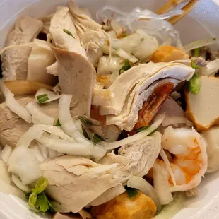 Hu tieu with clear noodles before adding broth (assembled delivery order at home)