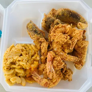 can&apos;t cook Mac &apos;n&apos; cheese and can&apos;t cook fish - shrimp is almost ok but unseasoned