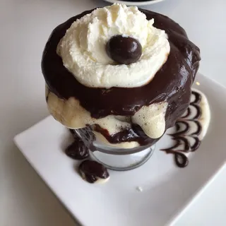 Tiramisu cup