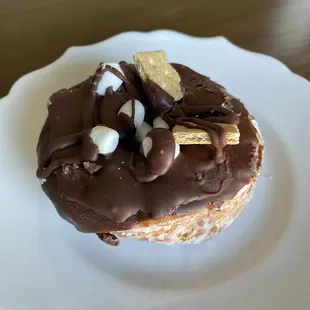 S'mores donut