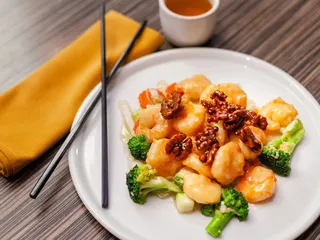 Twin Dragon Chinese Restaurant