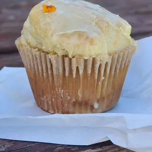 Lemon lilikoi muffin