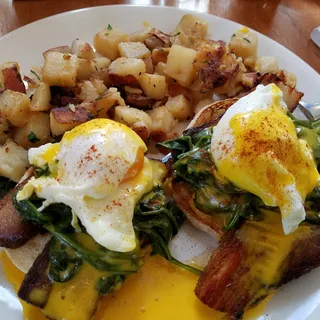 Cafe Benedict