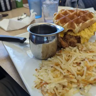 Meli chicken and waffels