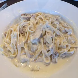 The  chicken fettuccine Alfredo was very good. It was creamy but not overpowering. The noodles were cooked just right, and the food was hot.