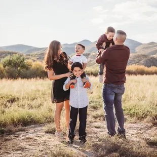 Genuine smiles, real moments. Let's have some fun together. Melissa J. Koko Film and Portrait.