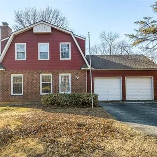 Listing Sold:  9648 Roe Avenue, Overland Park, KS 66207 Priority Homes KC | Melissa Rousselo | 816.830.4336 | PriorityHomesKC.com