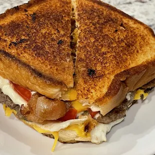 Breakfast Burger (egg on bacon cheeseburger) with Mayo and tomato