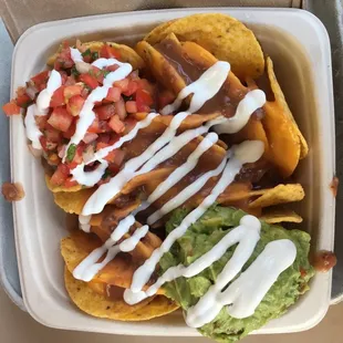 nachos and guacamole