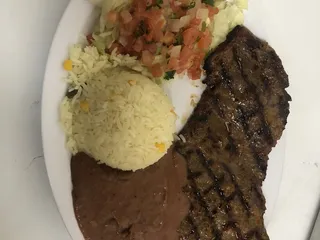 EL PULGARSITO TIPICO RESTAURANT 